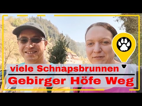 Viele Höfe und Schnapsbrunnen auf dem Gebirger Höfe Weg